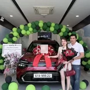Hoạt động tư vấn và giao xe Kia tại Bình Dương 6